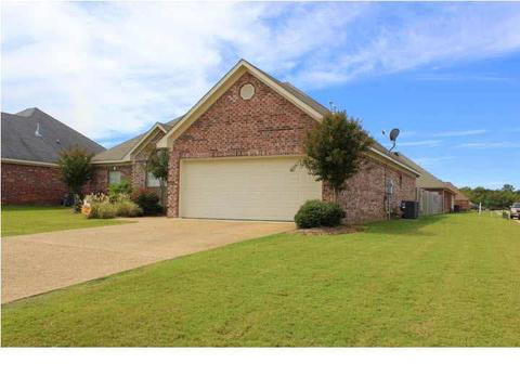 502 Kate Lofton Dr, Brandon, MS 39047 photo 3