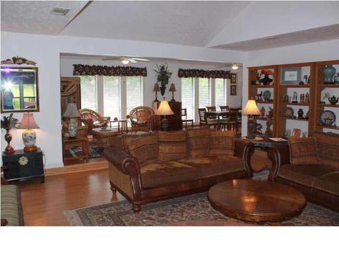 547 Rusk Dr, Brandon, MS 39047 photo 12