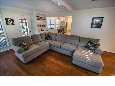 210 Camelia Trl, Brandon, MS 39047 photo 4