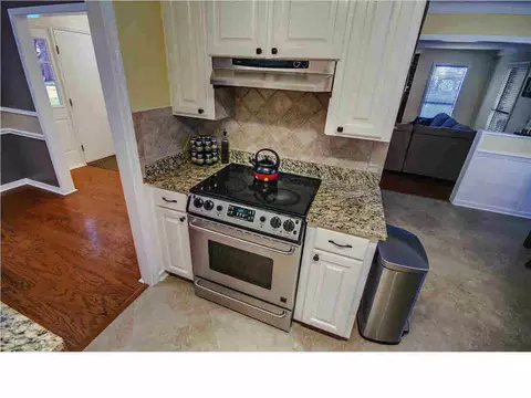 210 Camelia Trl, Brandon, MS 39047 photo 13