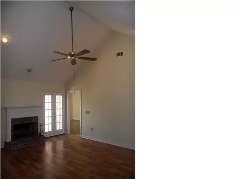 6052 Maplewood Dr, Flowood, MS 39232 photo 3