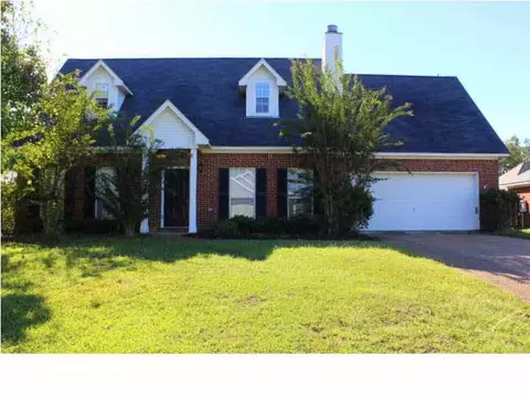 2010 Bayberry Dr, Flowood, MS 39232 photo 1