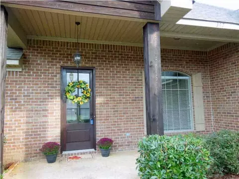 347 Towne St, Brandon, MS 39042 photo 3
