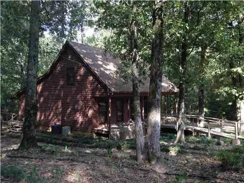 331 Gunter Ln, Canton, MS 39046 photo 1