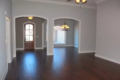 450 Edgewood Xing, Brandon, MS 39042 photo 3