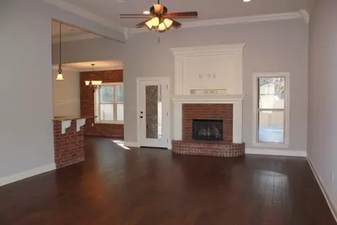 450 Edgewood Xing, Brandon, MS 39042 photo 11