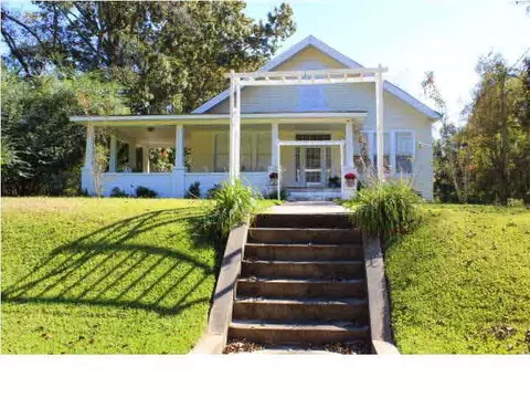 204 Jackson St, Edwards, MS 39066 photo 5