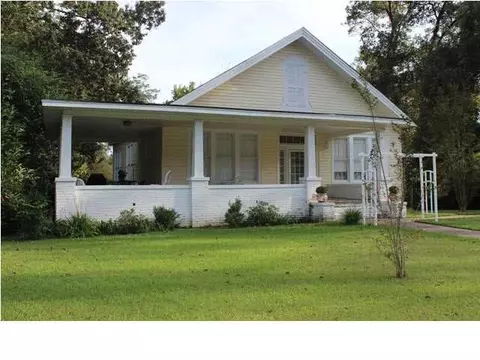 204 Jackson St, Edwards, MS 39066 photo 1
