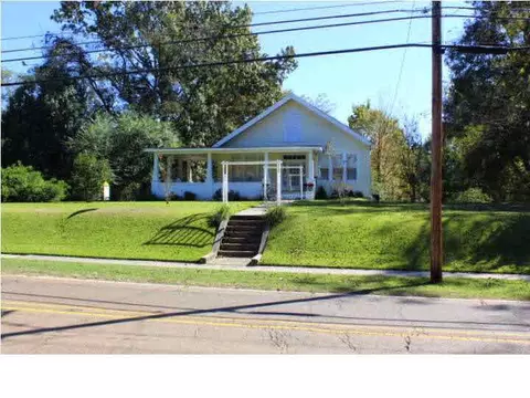 204 Jackson St, Edwards, MS 39066 photo 4