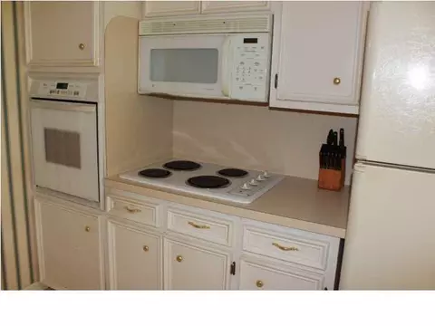 105 Scottdale Dr, Jackson, MS 39212 photo 14