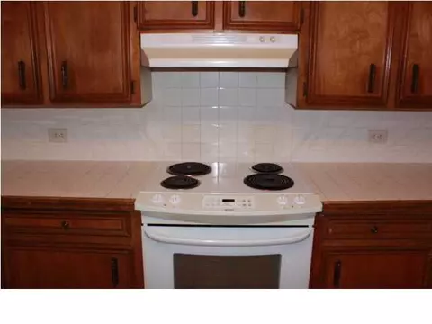5432 Brookhollow Dr, Jackson, MS 39212 photo 12