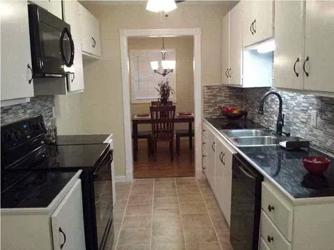 334 Valley Vista Dr, Jackson, MS 39211 photo 5