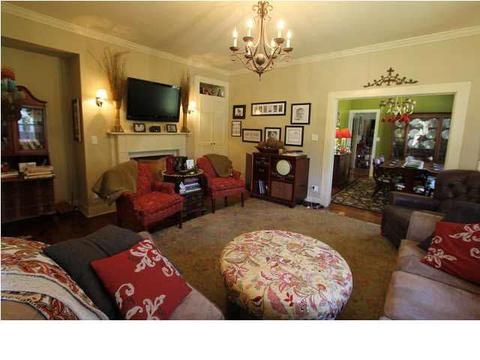 402 E Main St, Clinton, MS 39056 photo 5