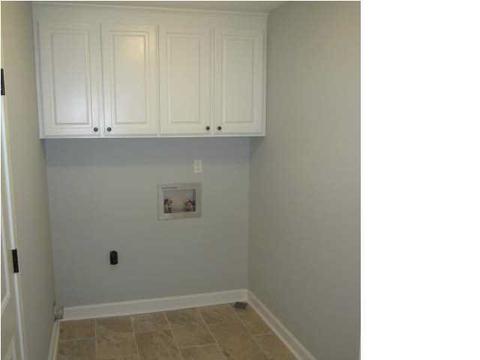7075 Edgewater Dr, Ridgeland, MS 39157 photo 4