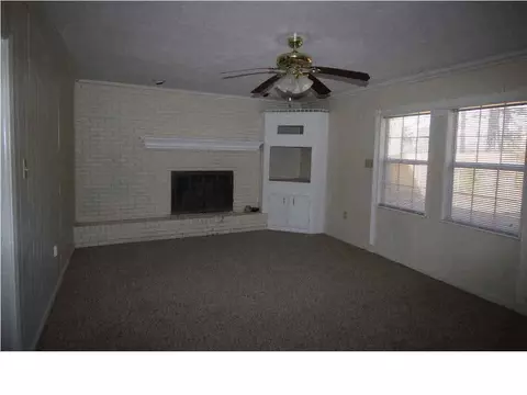 800 Pinehurst Dr, Clinton, MS 39056 photo 6