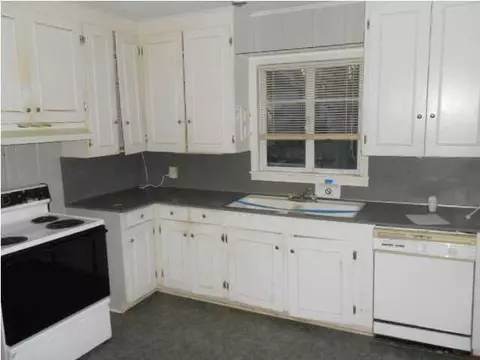 4623 Manila Dr, Jackson, MS 39206 photo 3