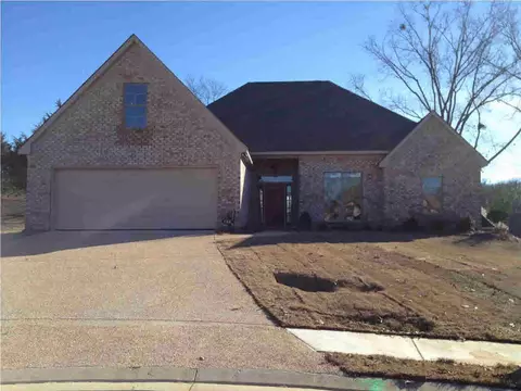 138 Marion Dr, Clinton, MS 39056 photo 1