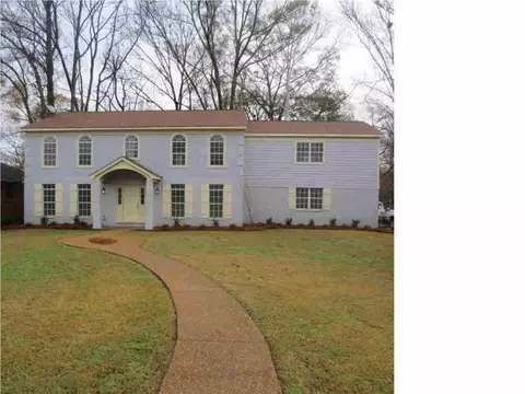 5735 Gladewood Dr, Jackson, MS 39211 photo 1