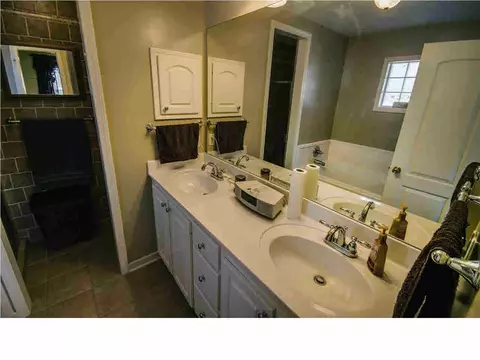 403 Bedford Pl, Brandon, MS 39047 photo 9