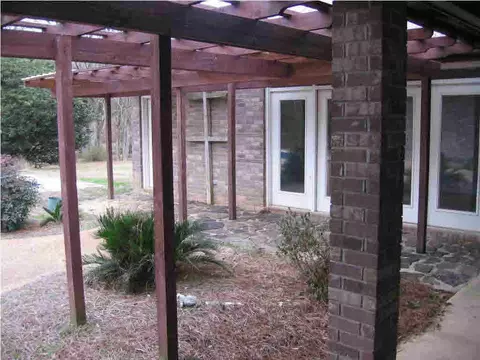 293 Glenfield Rd, Canton, MS 39046 photo 9