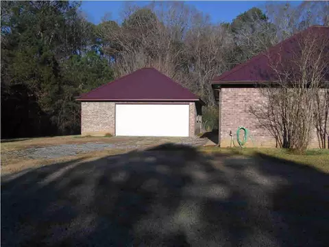293 Glenfield Rd, Canton, MS 39046 photo 3