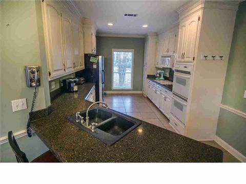 102 Queens Wood, Brandon, MS 39047 photo 8