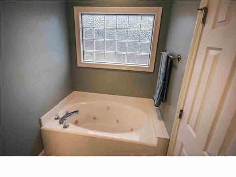 102 Queens Wood, Brandon, MS 39047 photo 17
