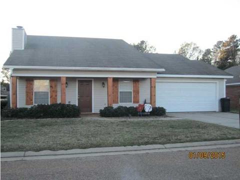 631 Sandpiper Dr, Brandon, MS 39047 photo 1