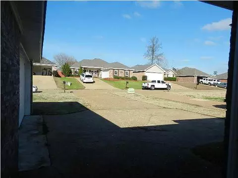 668 Parker Pl, Brandon, MS 39042 photo 4