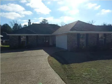 668 Parker Pl, Brandon, MS 39042 photo 1