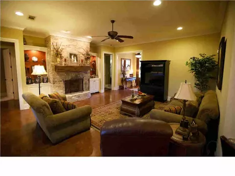 228 Legacy Dr, Brandon, MS 39042 photo 13