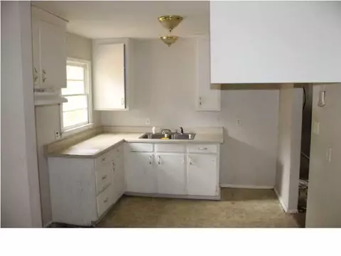 2908 Teresa Dr, Jackson, MS 39212 photo 3