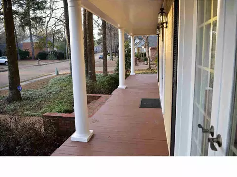 5104 Heatherton Dr, Jackson, MS 39211 photo 3