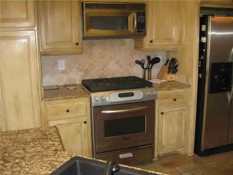 313 Cornerstone Dr, Brandon, MS 39042 photo 11
