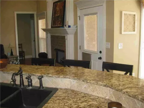 313 Cornerstone Dr, Brandon, MS 39042 photo 9