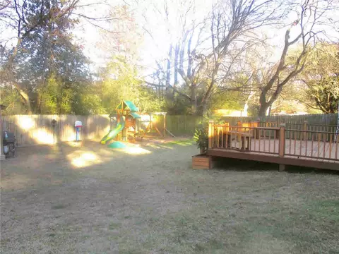 330 Beechcrest Dr, Jackson, MS 39211 photo 36