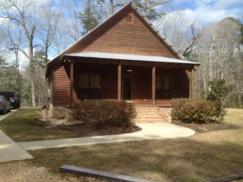 1036 Periwinkle Ln, Summit, MS 39666 photo 1