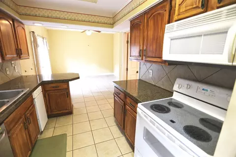259 Park Lane Pl, Jackson, MS 39211 photo 9