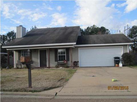 617 Sandpiper Dr, Brandon, MS 39047 photo 2