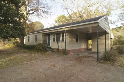 3056 Woodbine St, Jackson, MS 39212 photo 2