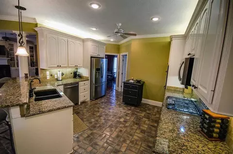326 Providence Dr, Brandon, MS 39042 photo 27