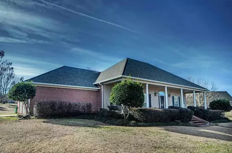 326 Providence Dr, Brandon, MS 39042 photo 6