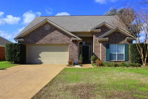 162 Holmar Dr, Brandon, MS 39047 photo 1