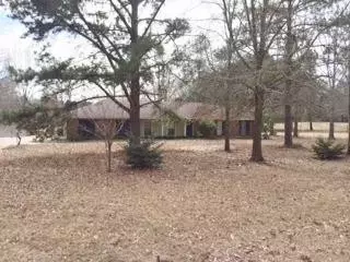 101 Meadowview Dr, Brandon, MS 39047 photo 2