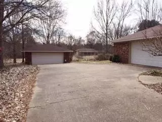 101 Meadowview Dr, Brandon, MS 39047 photo 3