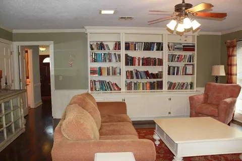 211 Sandpiper Rd, Brandon, MS 39047 photo 10