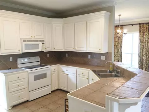 104 Pinehurst Dr, Brandon, MS 39047 photo 5