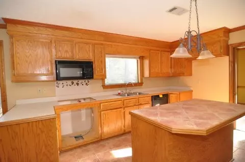 5246 Brookview Dr, Byram, MS 39272 photo 14