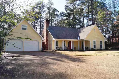 107 Michel St, Brandon, MS 39042 photo 1