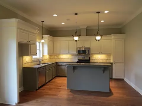 452 Glendale Pl, Brandon, MS 39047 photo 2